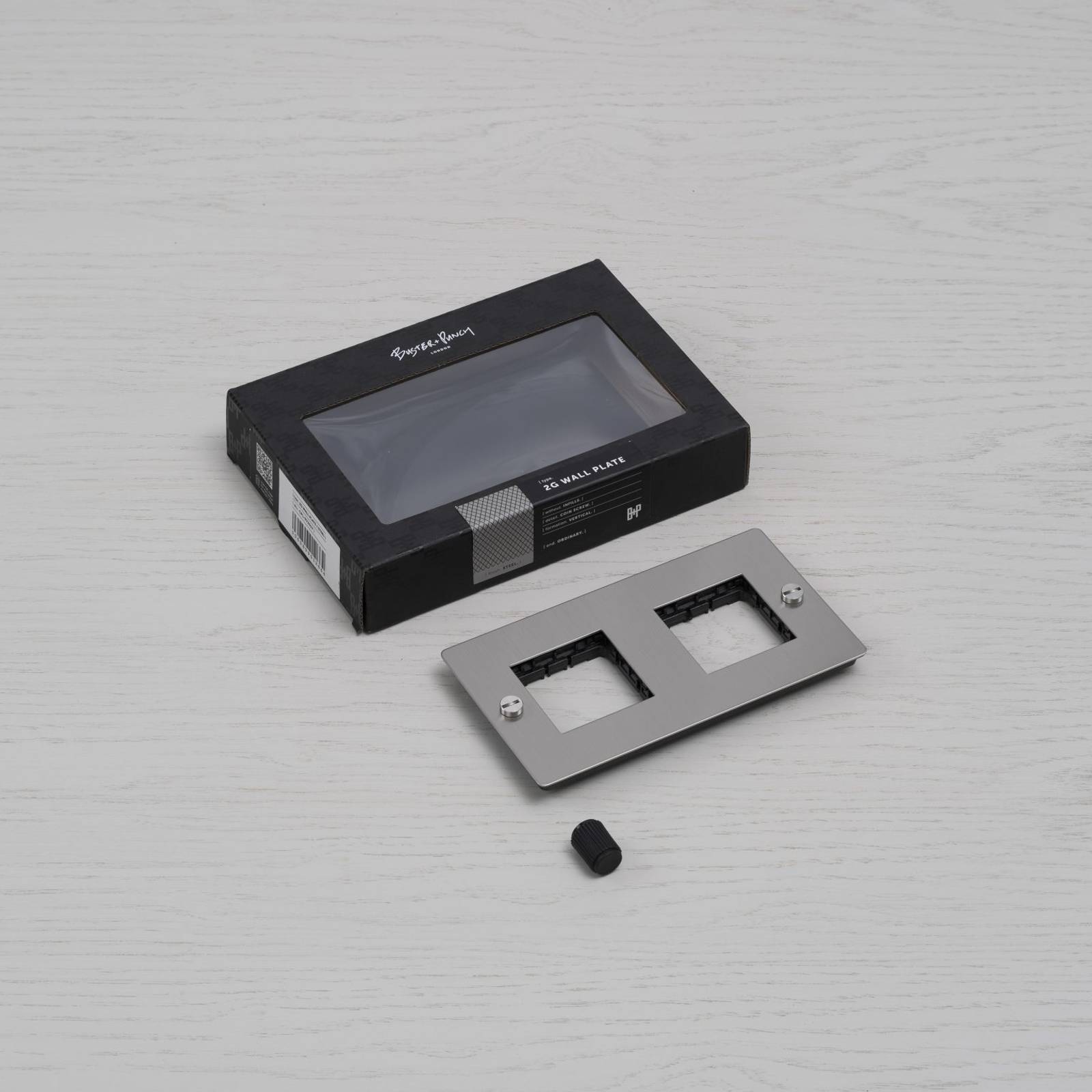 2G WALL PLATE / HORIZONTAL / NO INFILLS / WITHOUT LOGO