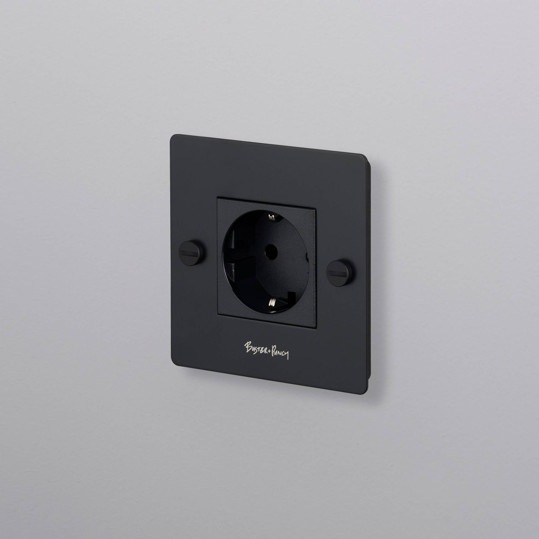 1G SOCKET / SCHUKO TYPE F / CROSS / WITH LOGO