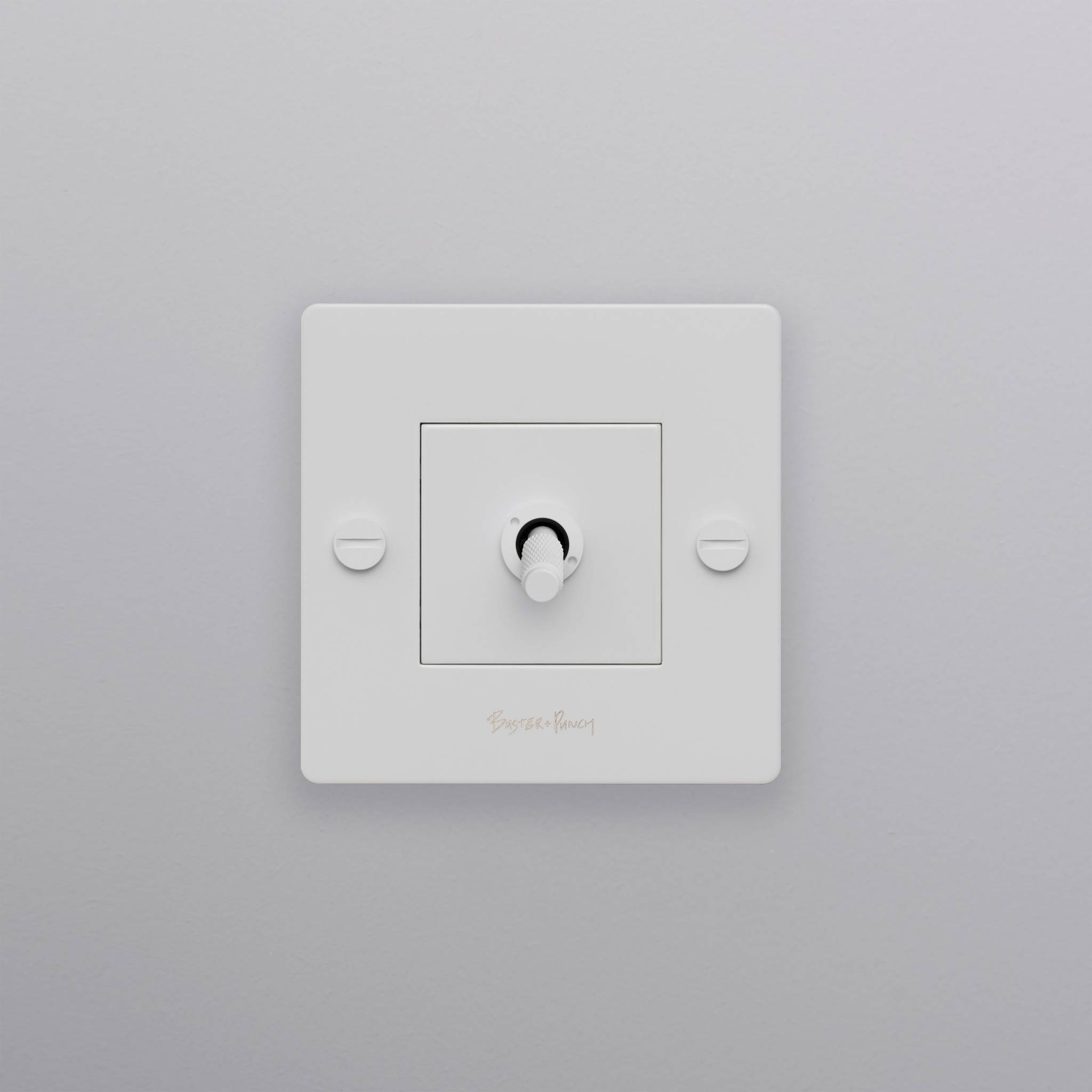 #Finish_WHITE