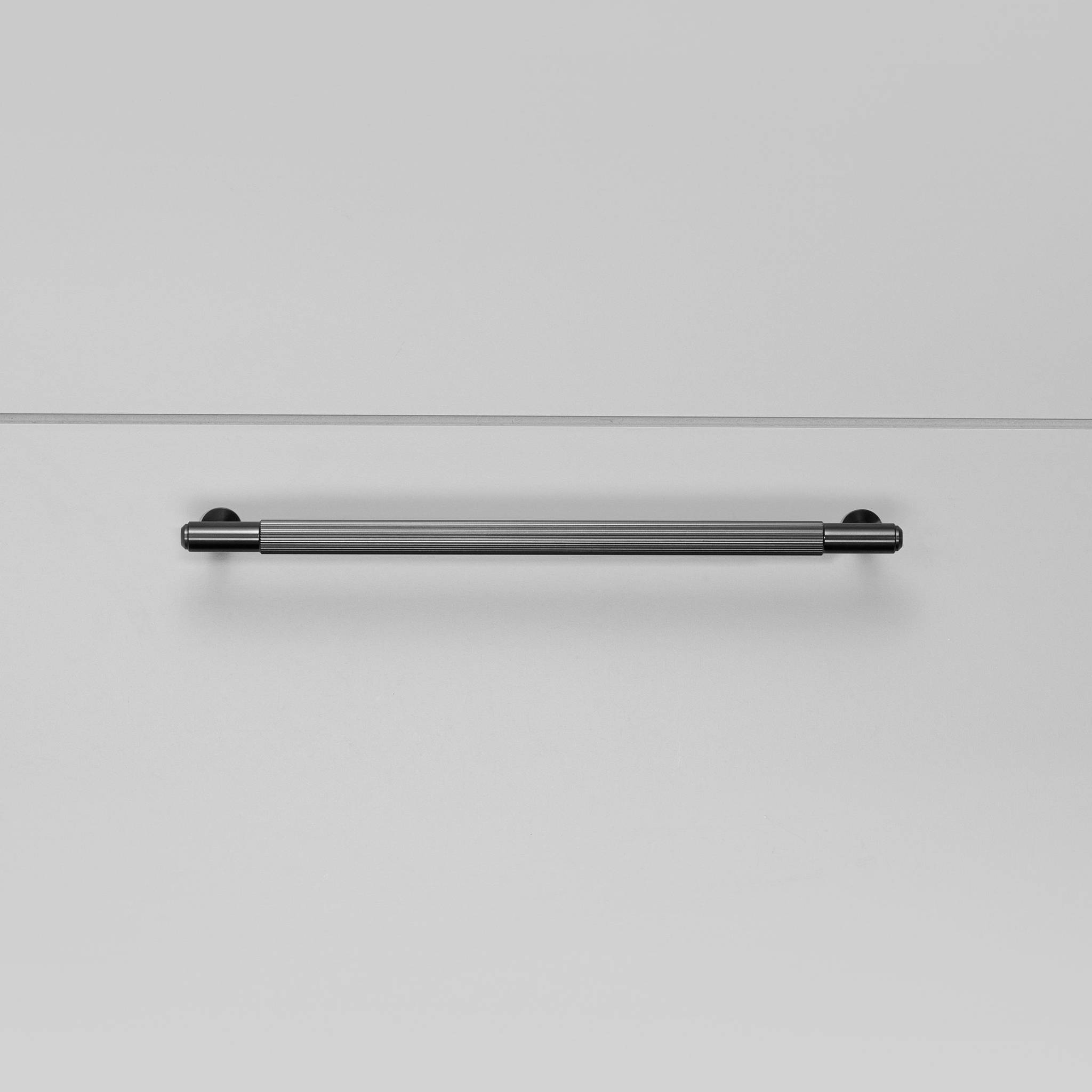 PULL BAR / LINEAR / MEDIUM / PACK OF 10 / TRADE PACK / UNBOXED