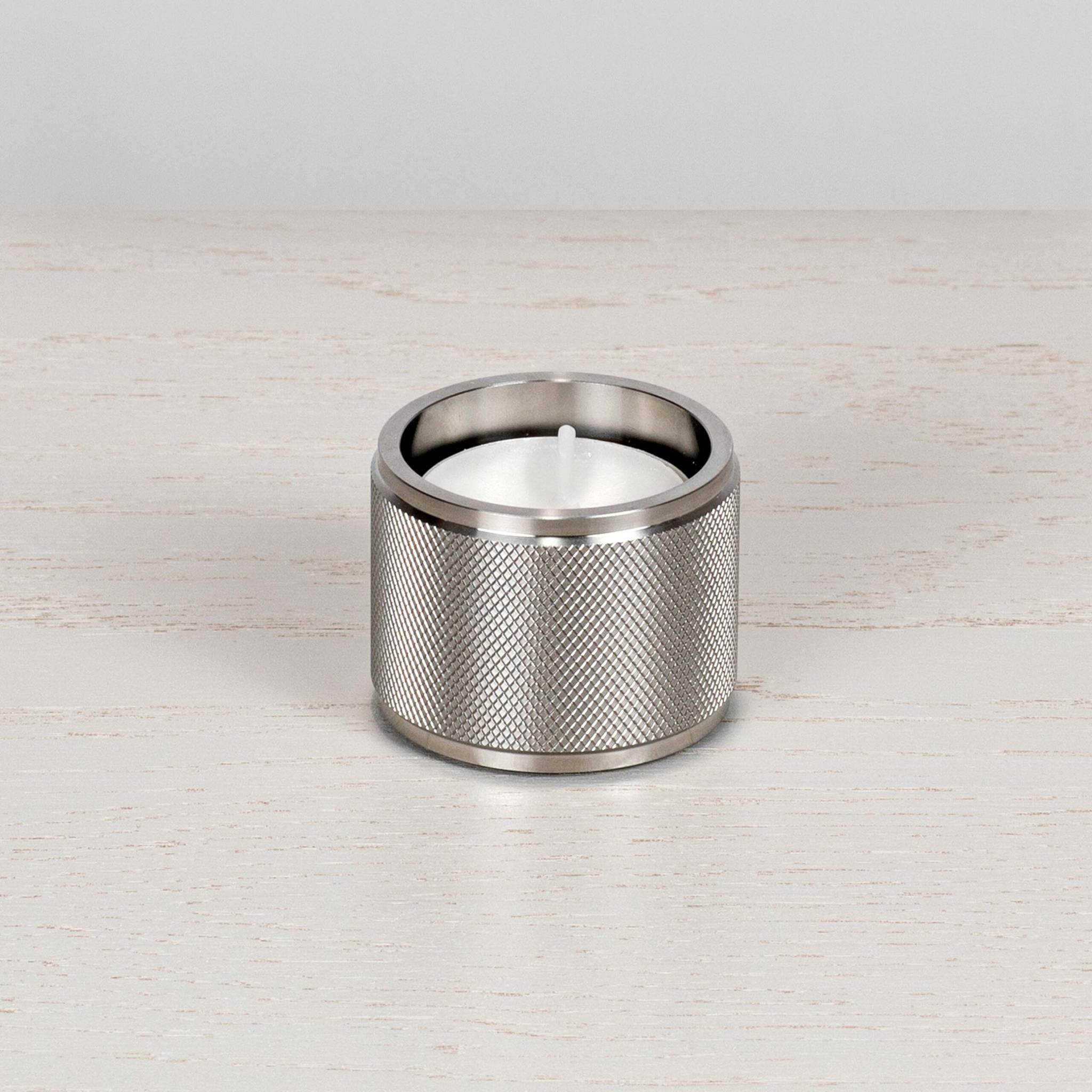 TEALIGHT CANDLE HOLDER / CROSS