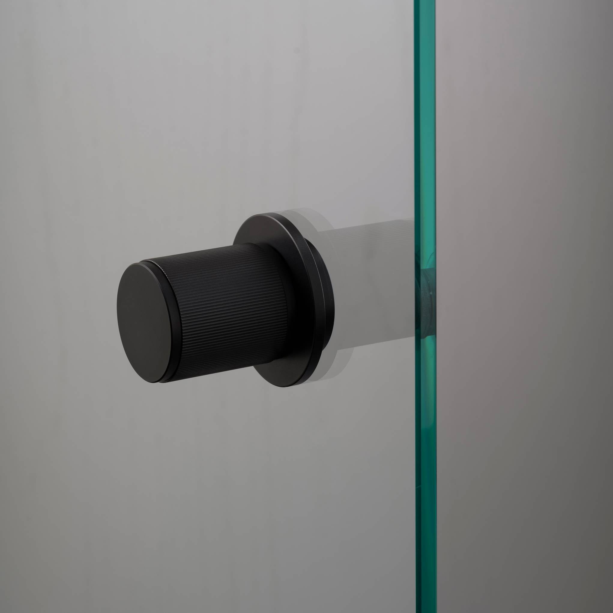 #Finish_WELDERS BLACK