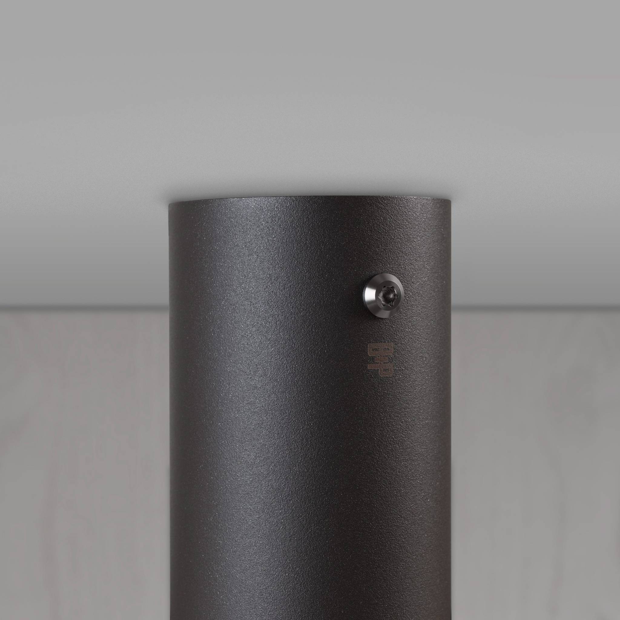 EXHAUST SURFACE / LINEAR  / GRAPHITE