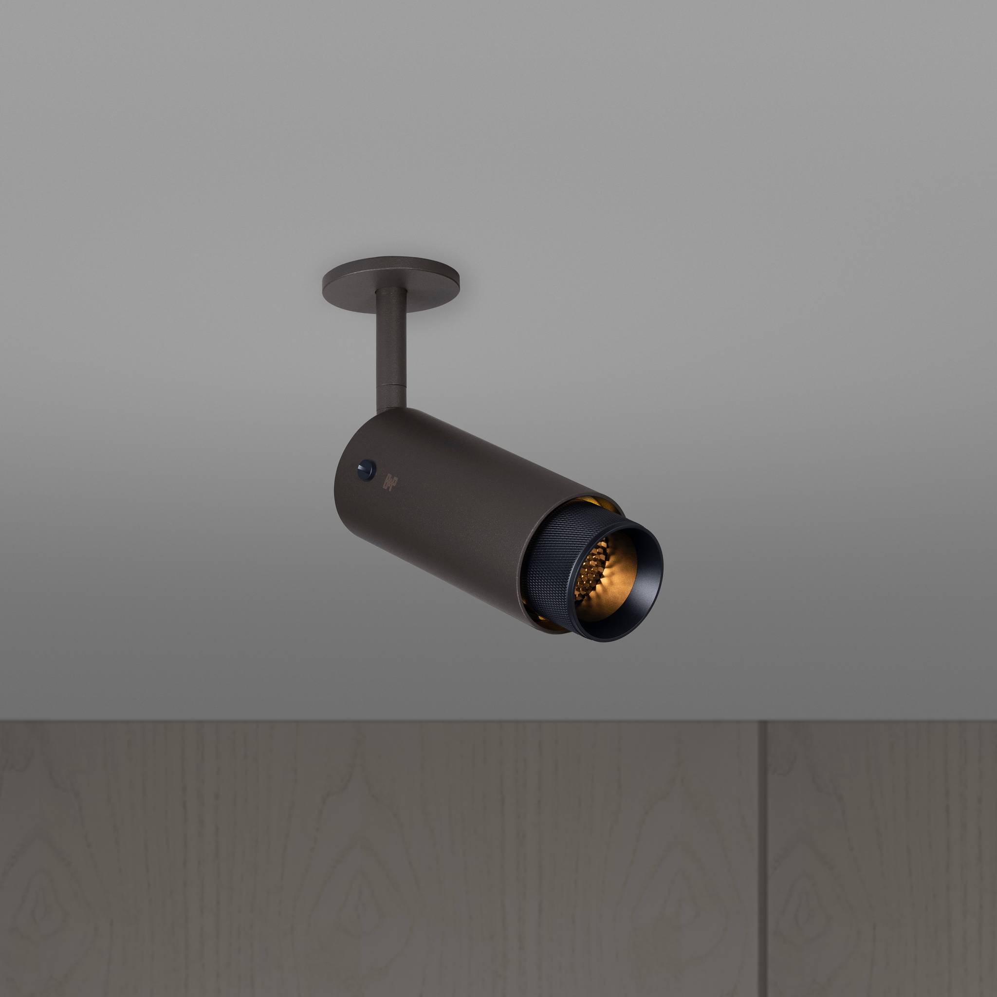 EXHAUST SPOT / CROSS / GRAPHITE