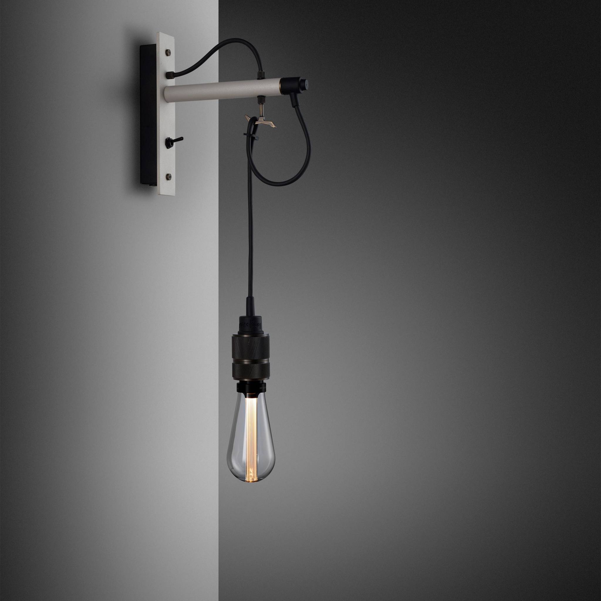 HOOKED WALL / CROSS / NUDE / STONE