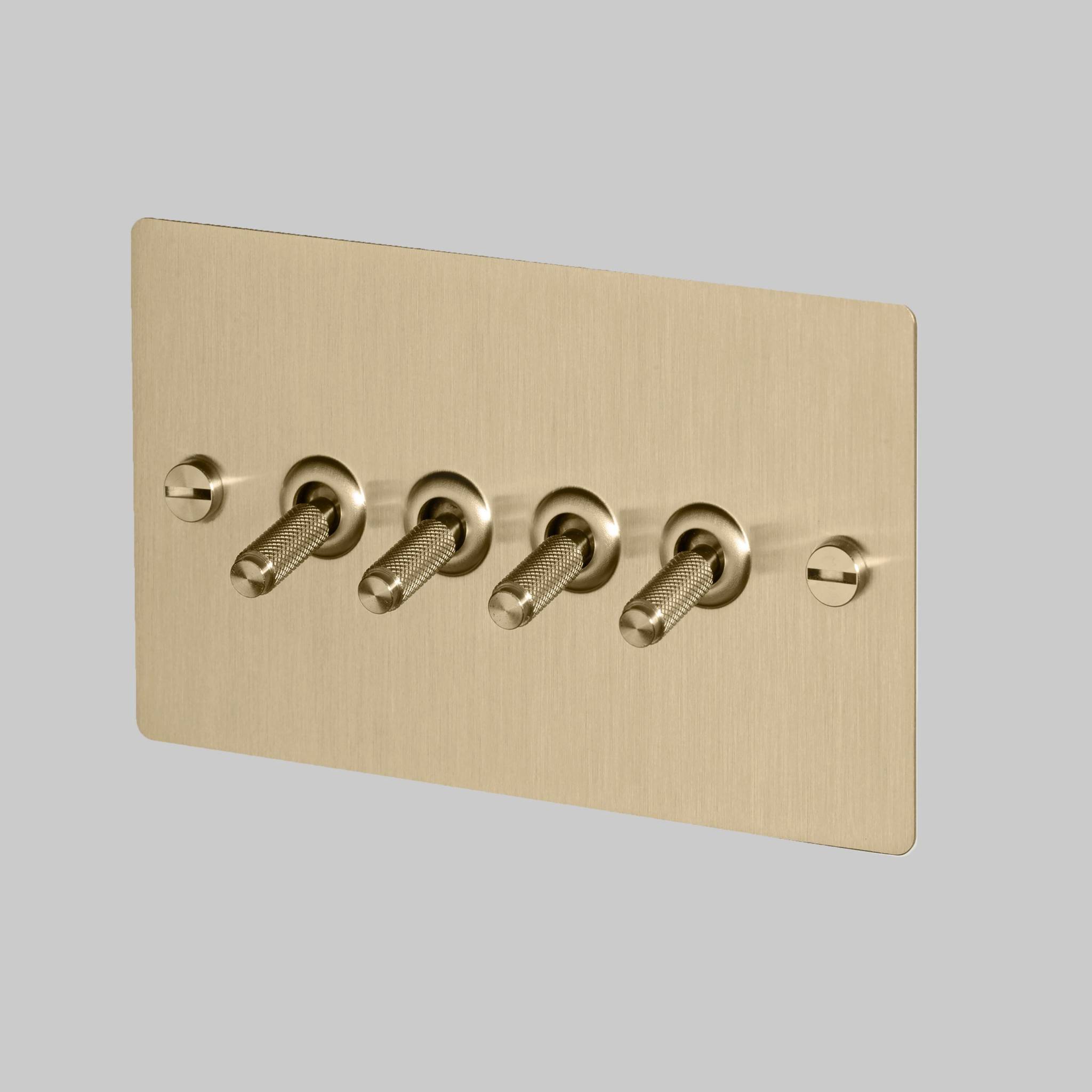 4G TOGGLE / CROSS / BRASS
