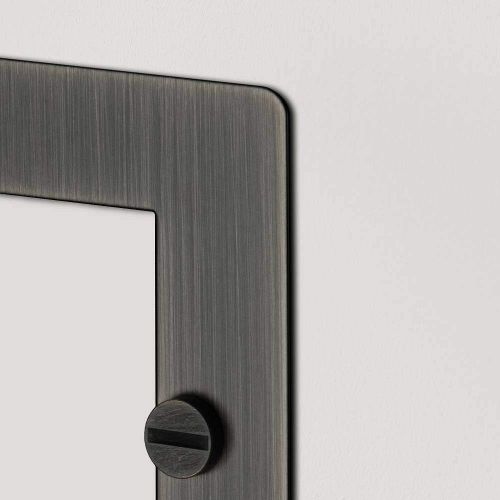 1G EURO PLATE / 2 MODULE